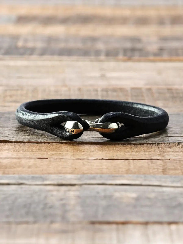 guilty parties The Flat Head FN-AK4-6 Single Leather Bracelet - Black