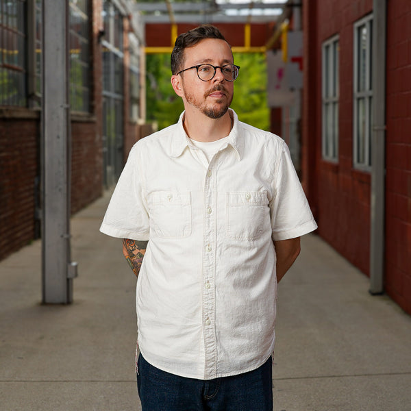 guilty parties The Flat Head FN-SCK-010S Short Sleeved Chambray Work Shirt - White