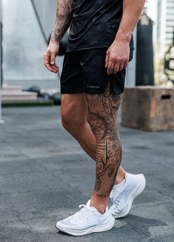 Gym King Debossed Camo Short 5" Black