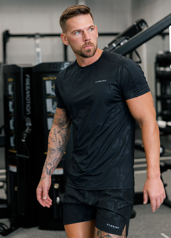 Gym King Debossed Camo SS Tee Black
