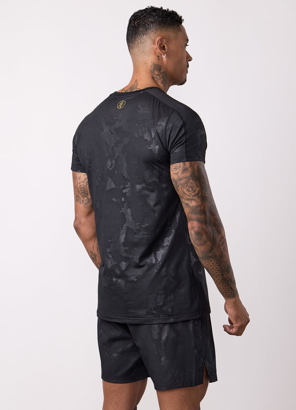 gym king Debossed Camo Tee Black/Gold