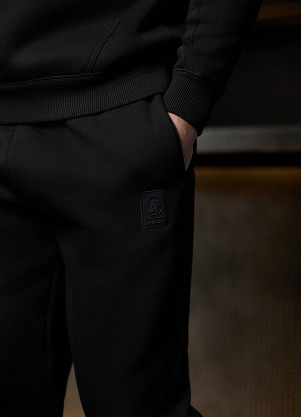 Gym King Emblem Jogger Black