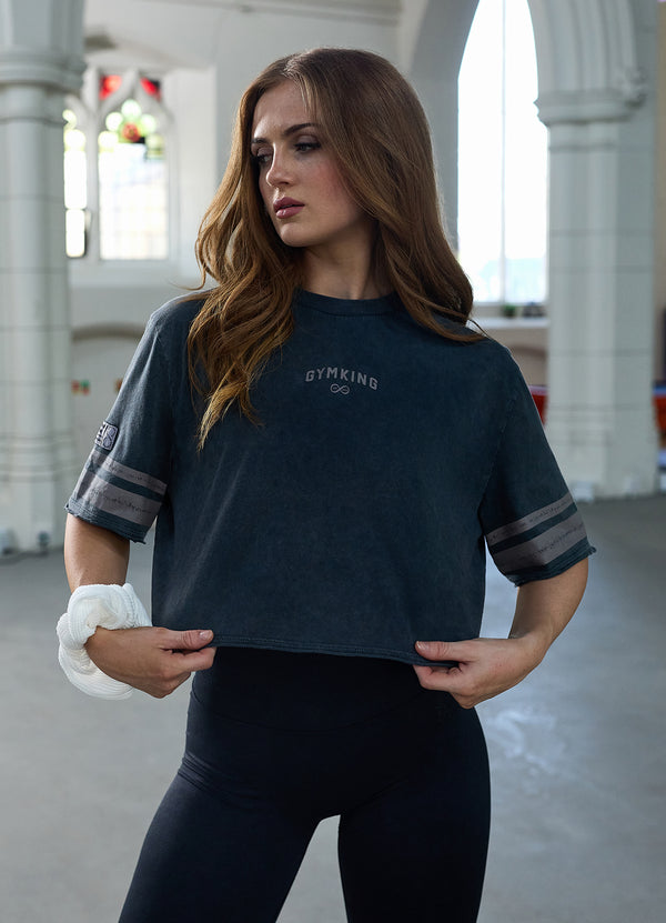 gym king Limitless Crop Jersey Tee Washed Black