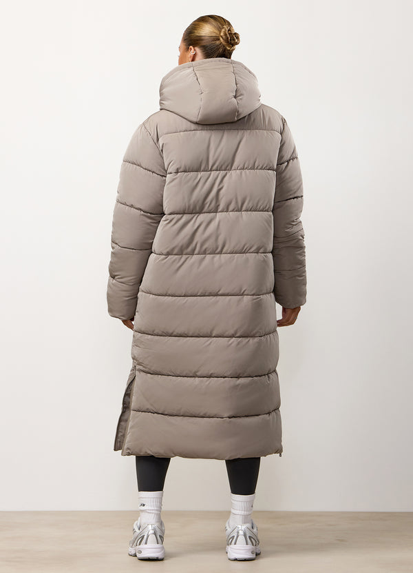 gym king Longline Puffer Truffle