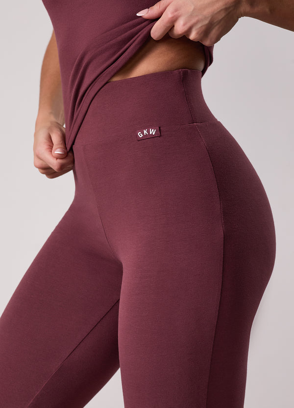 Gym King Plush Jersey Flared Legging Burgundy
