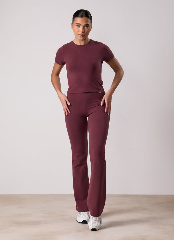 Gym King Plush Jersey Flared Legging Burgundy