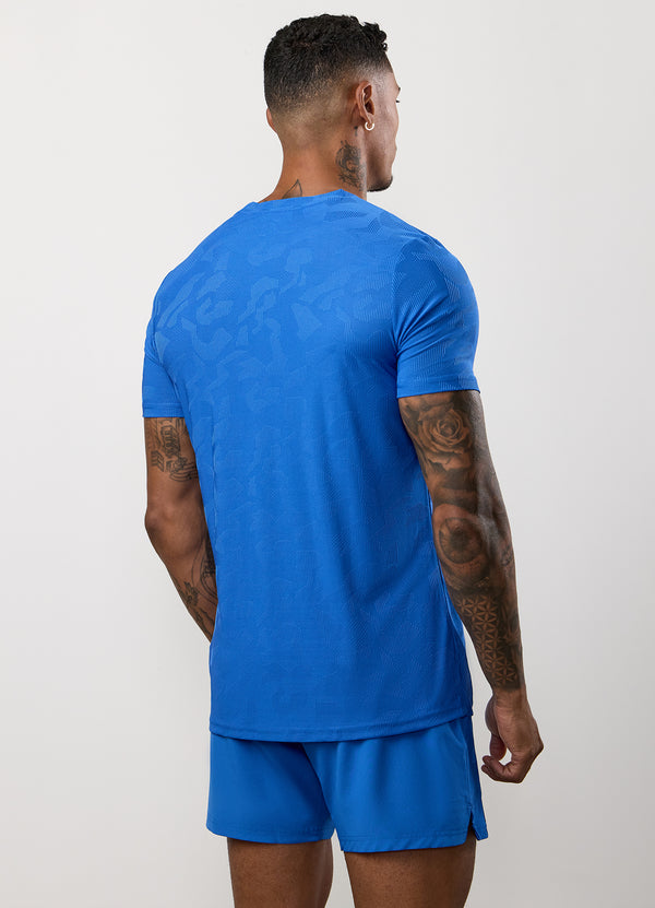 Gym King Progress Texture Tee Electric Blue