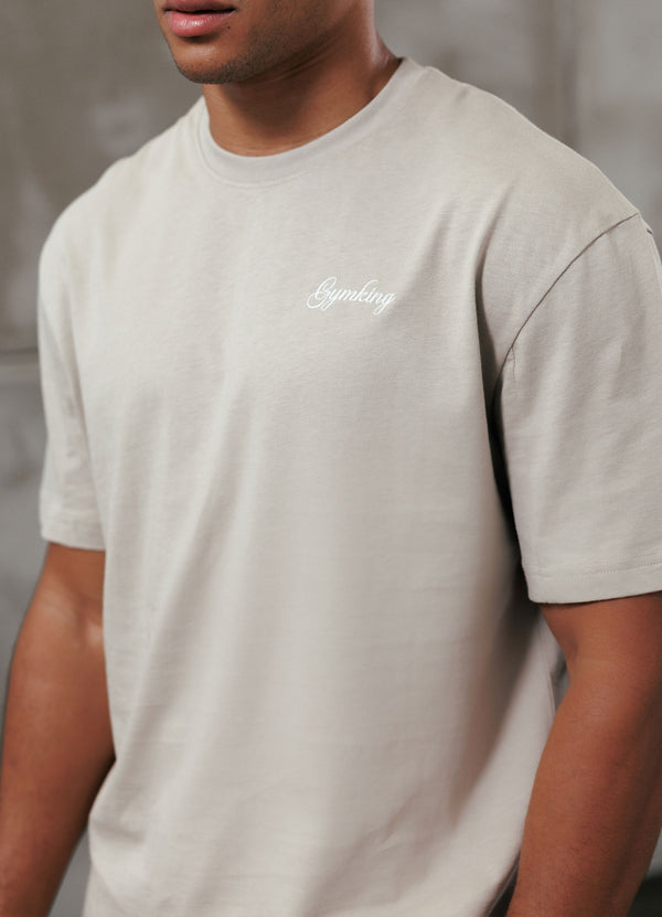 Gym King Script Relaxed Fit Tee Light Sand