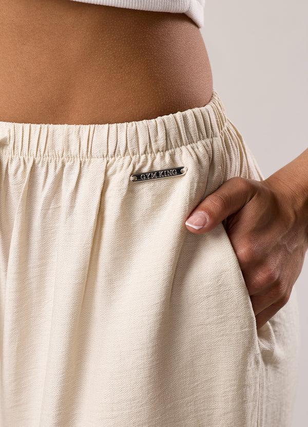 Gym King Signature Woven Trousers Warm Linen