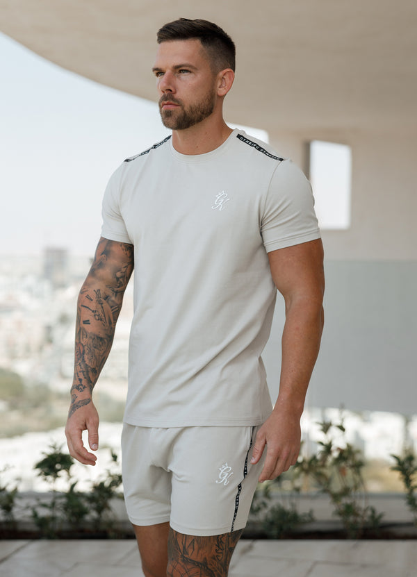 Gym King Taped Jersey Short Light Stone