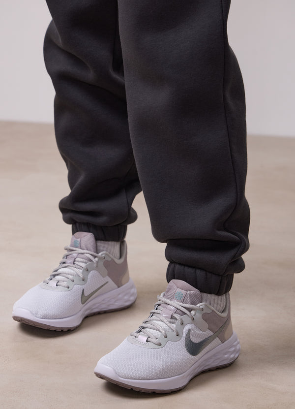 Gym King Kids Script Relaxed Fit Jogger Dark Pewter