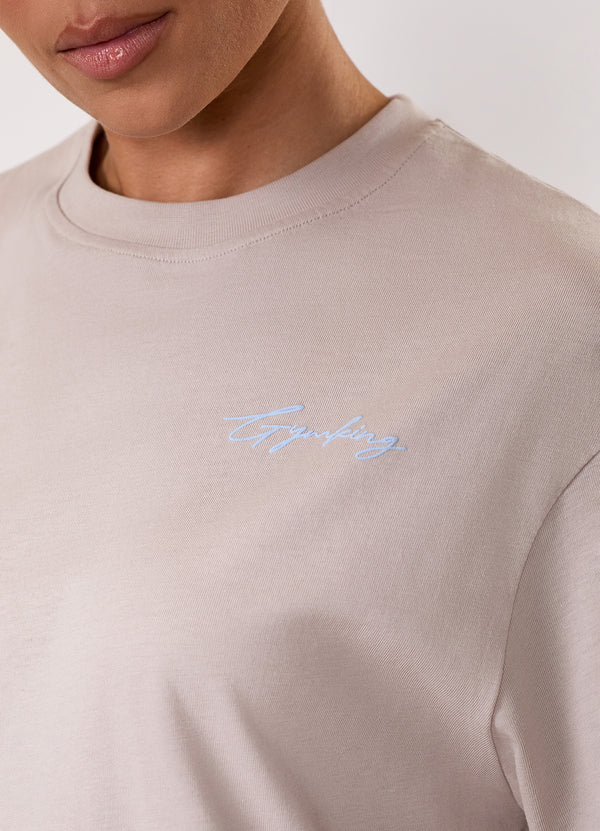 Gym King Script Mindset Boyfriend Tee Light Stone/Sky Blue