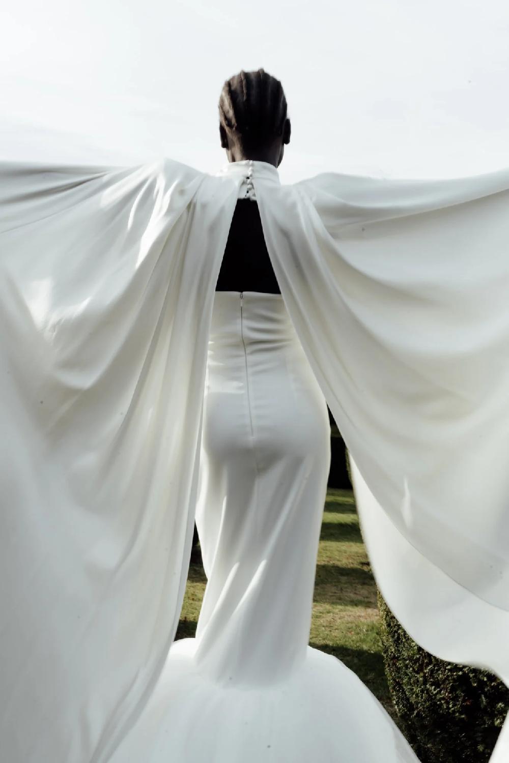 halfpenny london Angelica Cape