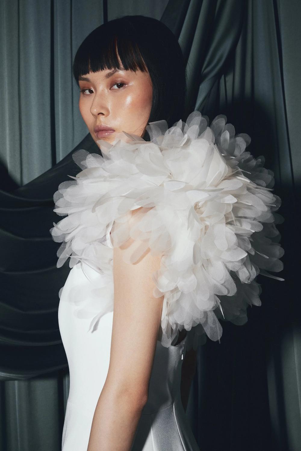 halfpenny london Dandelion Shrug