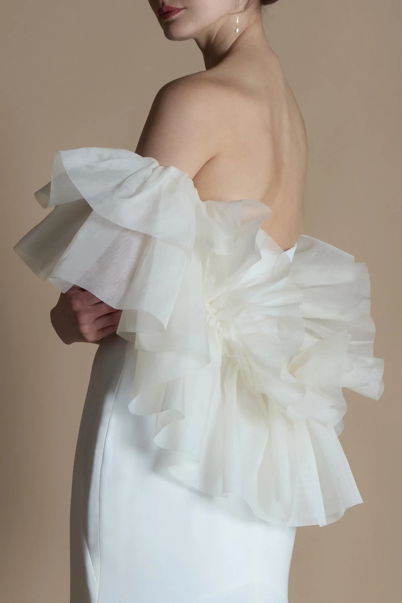 halfpenny london ISSA SHRUG