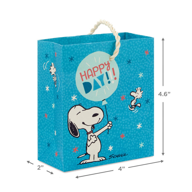 Hallmark 4.6" Peanuts® Snoopy With Balloon Gift Card Holder Mini Bag