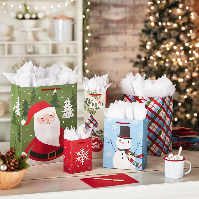 Hallmark Assorted Sizes And Designs 18-Pack Christmas Gift Bags