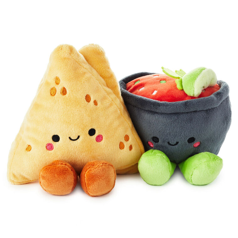 hallmark Better Together Chips and Salsa Magnetic Plush 5.5"