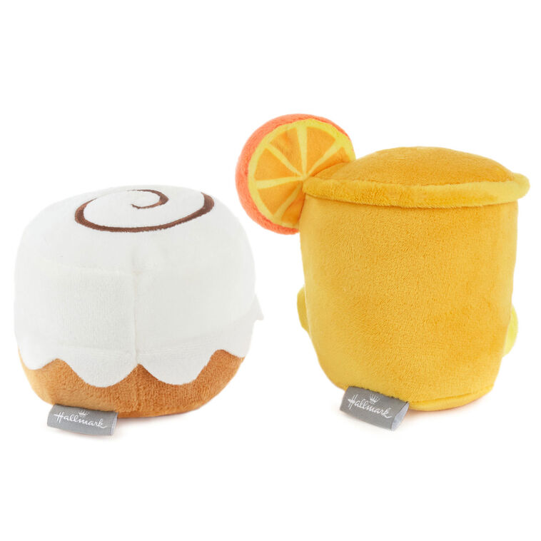 Hallmark Better Together Cinnamon Roll And Orange Juice Magnetic Plush Pair 5"