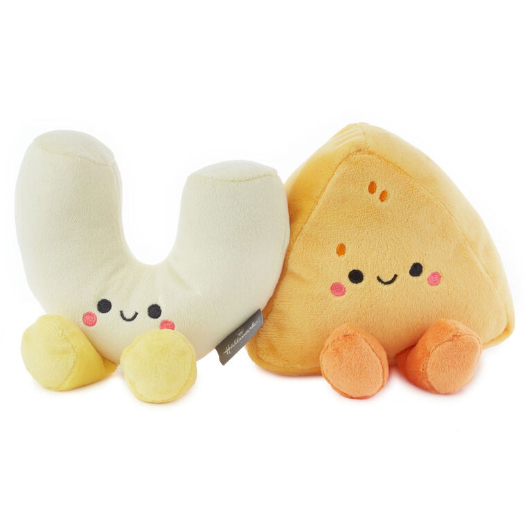 hallmark Better Together Mac and Cheese Magnetic Plush 4.73"