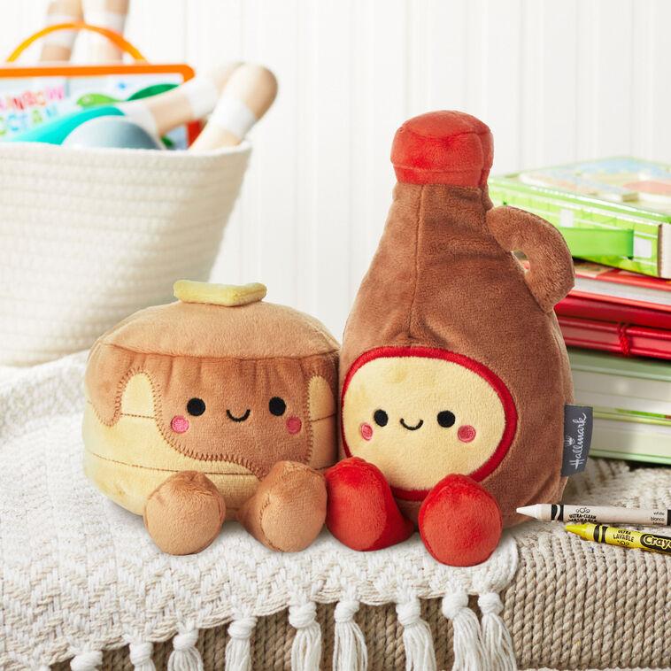 Hallmark Better Together Pancakes And Syrup Magnetic Plush 7"