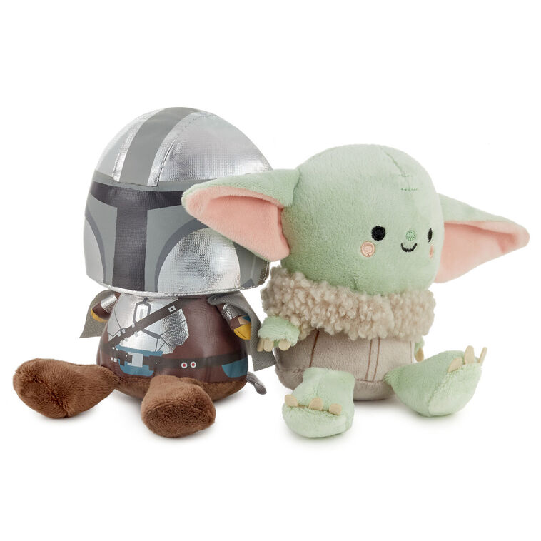 hallmark Better Together Star Wars™ The Mandalorian™ and Grogu™ Magnetic Plush 5"