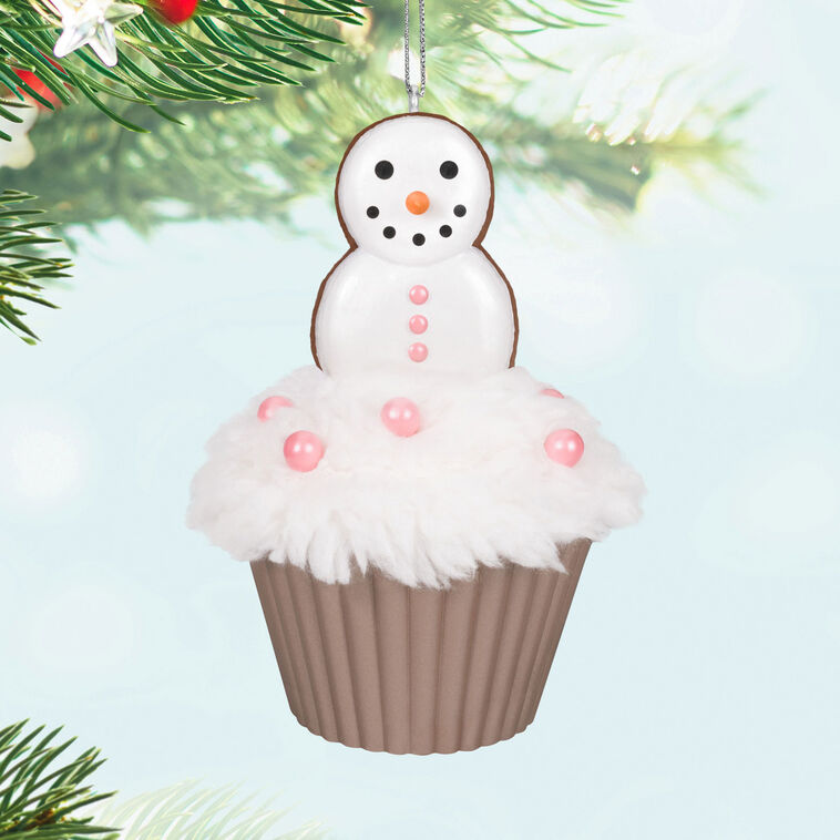 Hallmark Christmas Cupcakes Merry Macarons Ornament
