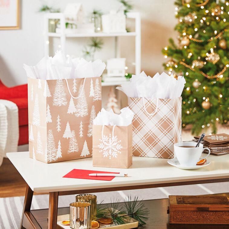 Hallmark Christmas Kraft 8-Pack Holiday Gift Bags Assorted Sizes And Designs