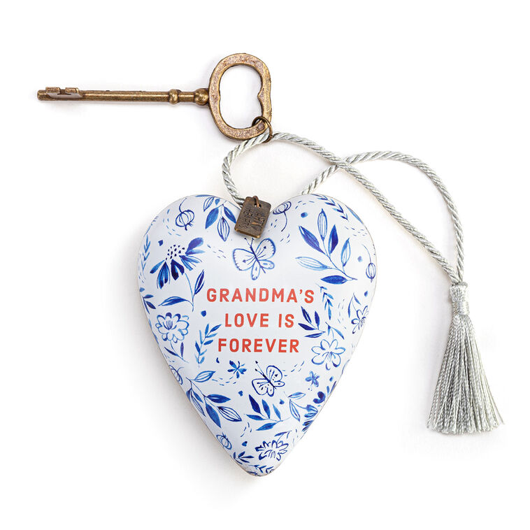 hallmark Demdaco Grandma's Love Art Heart Sculpture