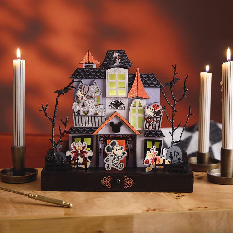 hallmark Disney Mickey Mouse and Friends Halloween House With Light and Sound