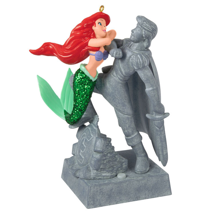 hallmark Disney The Little Mermaid Ariel and the Prince Ornament With Sound