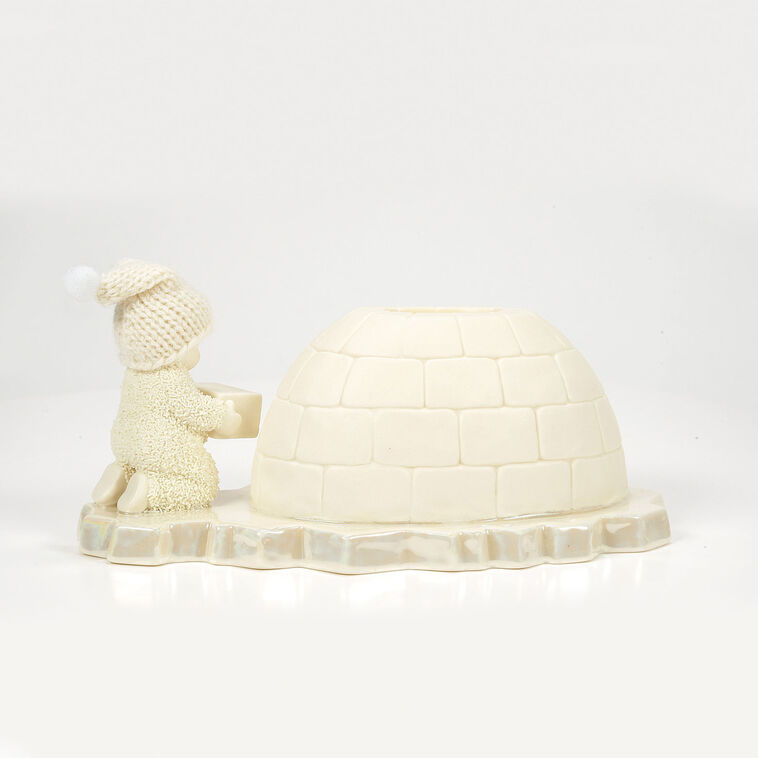 Hallmark Enesco Snowbabies Warm In My Igloo Lighted Figurine 3.19"