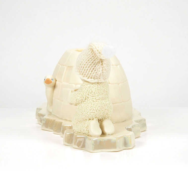 Hallmark Enesco Snowbabies Warm In My Igloo Lighted Figurine 3.19"