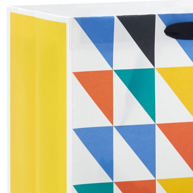 Hallmark Geometrics On White 8-Pack Assorted Gift Bag Bundle