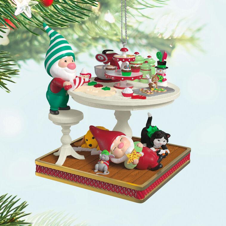 Hallmark Baking Up Some Fun Ornament