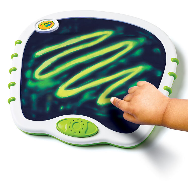 Hallmark Crayola Musical Touch Lights Doodle Board
