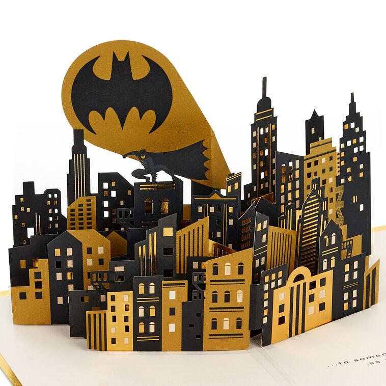 hallmark DC™ Batman™ Epic Day 3D Pop-Up Card
