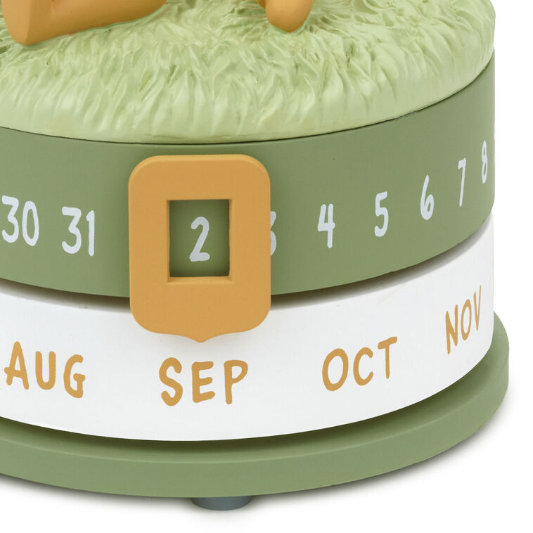 Hallmark Disney Winnie The Pooh Perpetual Calendar