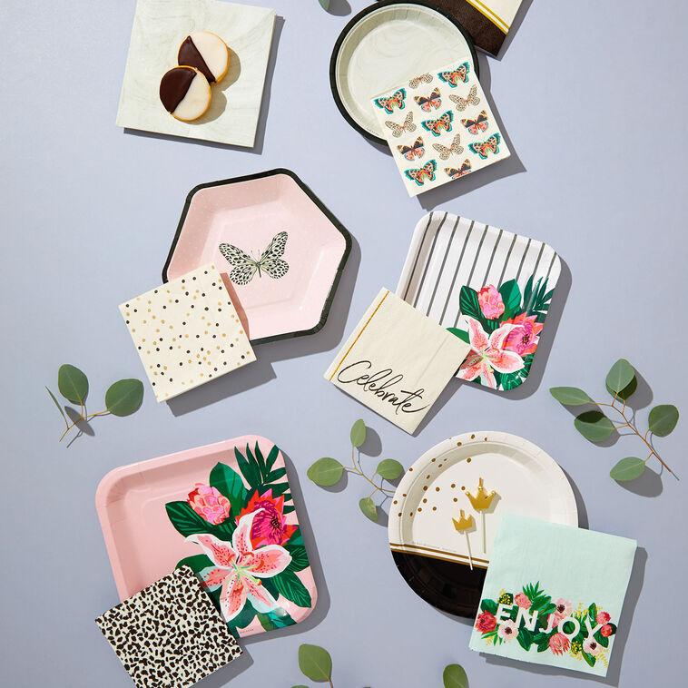 Hallmark Floral "Enjoy" Dinner Napkins Set Of 16