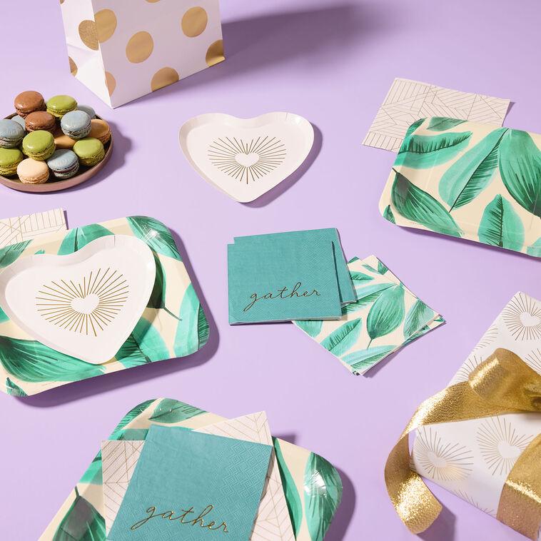 Hallmark Glam Gathering Party Essentials Set