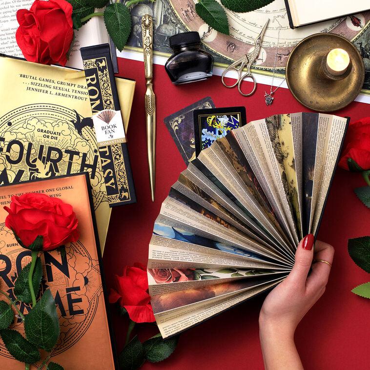 Hallmark IF USA Romantasy Book Fan