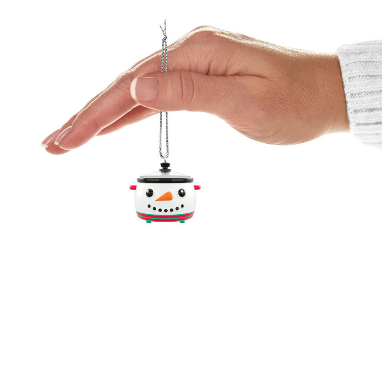 Hallmark Mini Christmas Cooker Ornament 1"