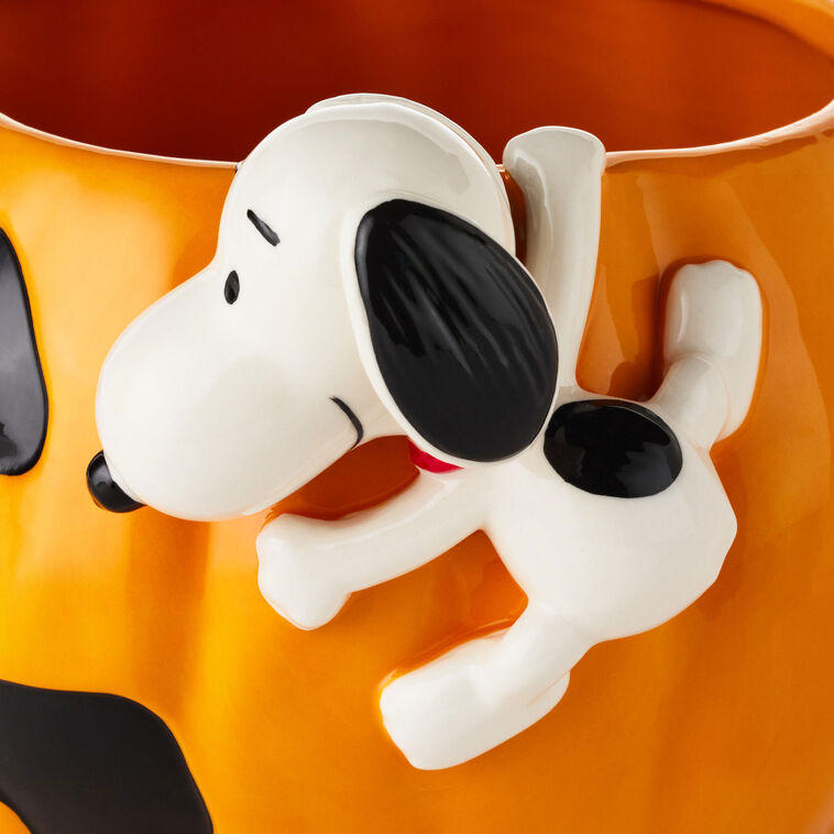 Hallmark Peanuts® Pumpkin Candy Bowl With Snoopy
