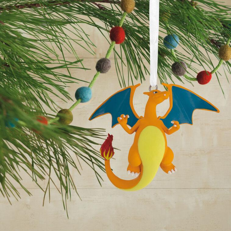 Hallmark Pokémon Charizard Hallmark Ornament