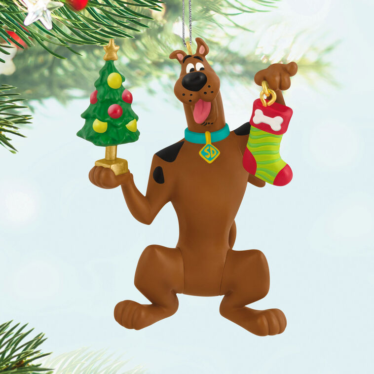Hallmark Scooby-Doo™ Festive Scooby Ornament