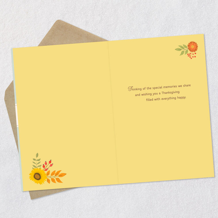 Hallmark So Glad We're Family Thanksgiving Card