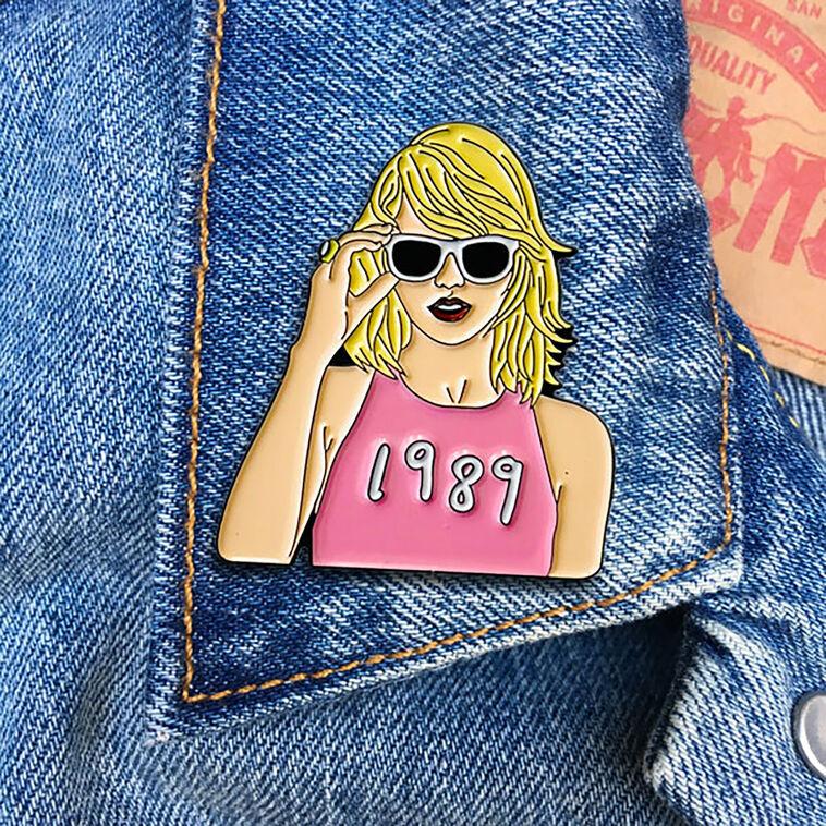 Hallmark The Found Taylor Swift 1989 Pin