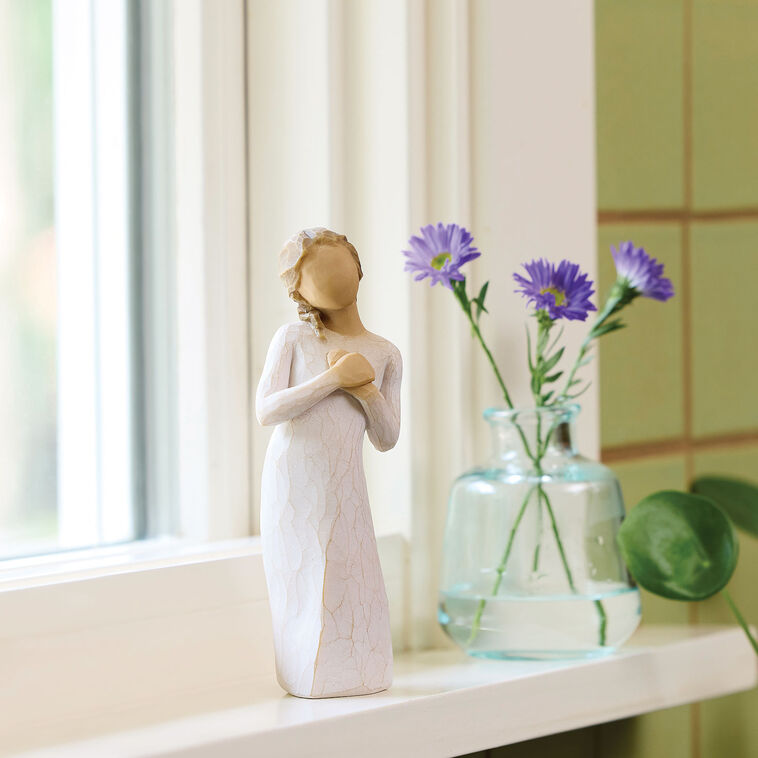 Hallmark Willow Tree Here For You Girl Figurine 5"