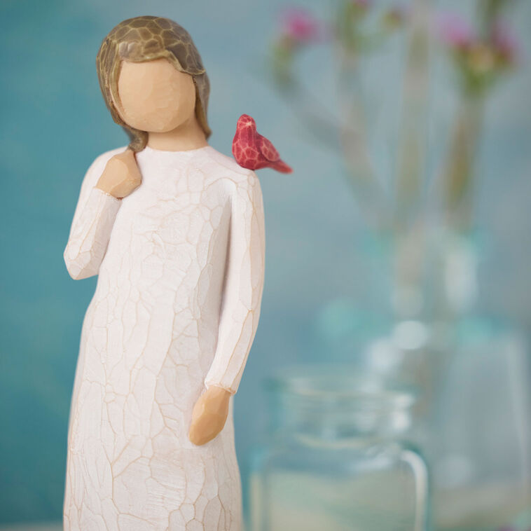Hallmark Willow Tree Messenger Figurine 5.5"