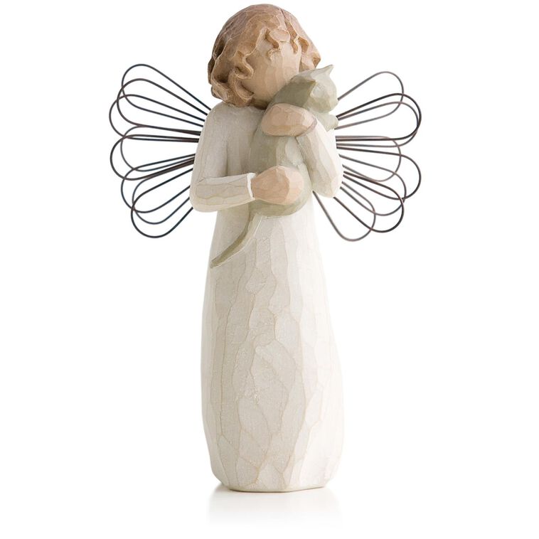 hallmark Willow Tree® Angel of Affection Figurine
